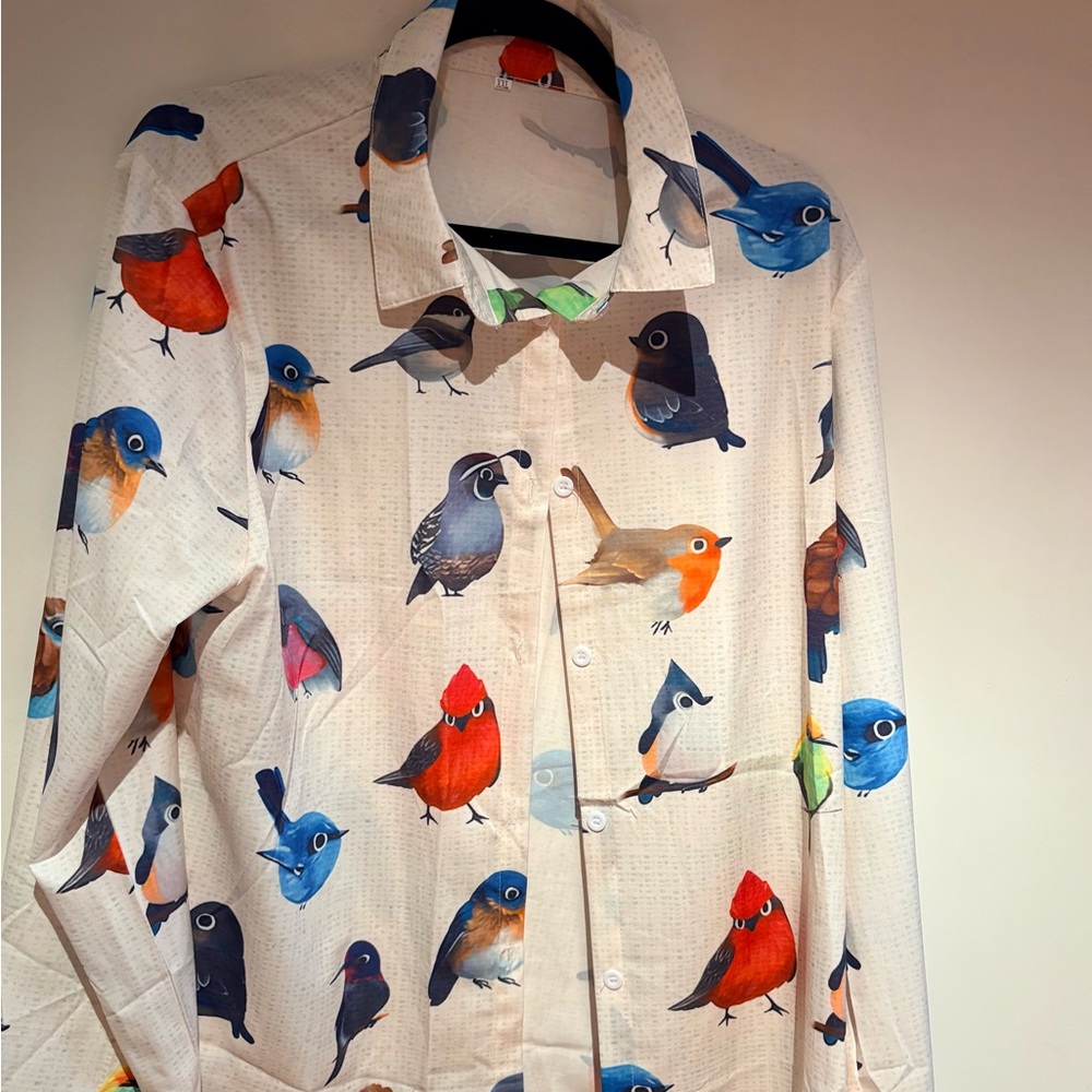 Women’s White Bird-Print Button-Up Blouse